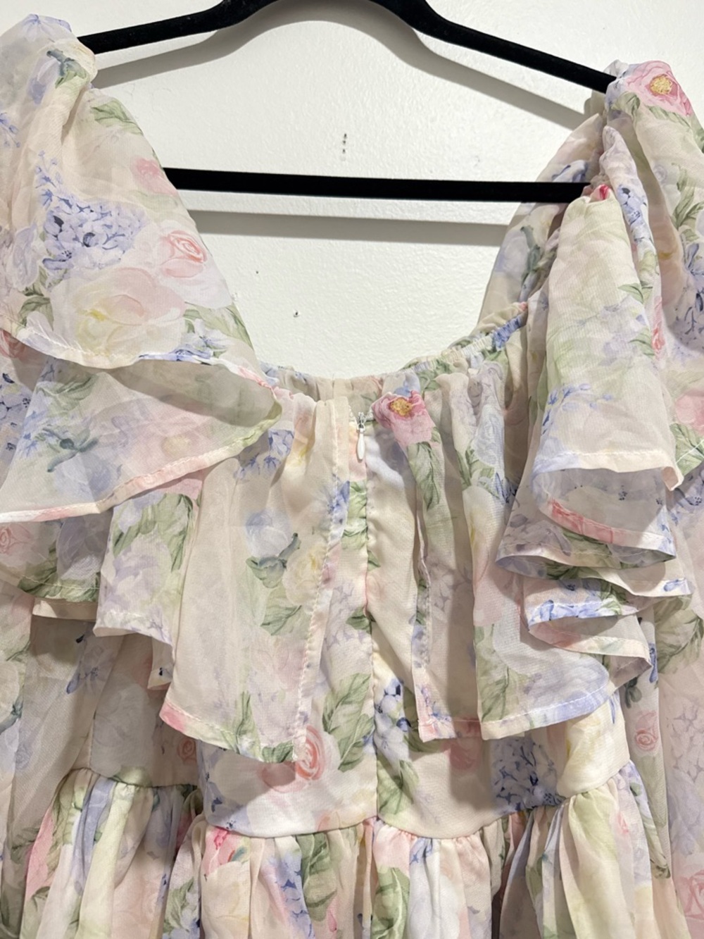 Floral Ruffle Off-Shoulder Mini Dress - Picture 9 of 11